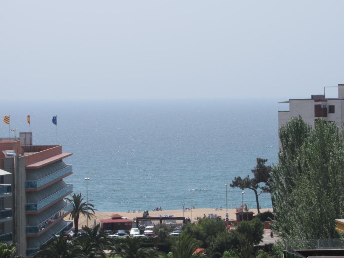 Apartamento Fanals Lloret de Mar Bagian luar foto